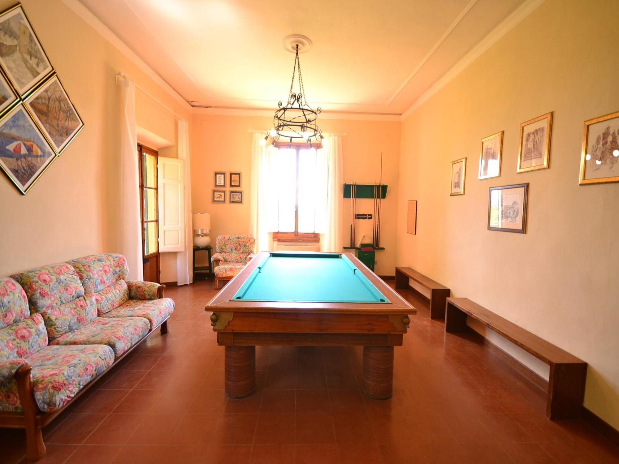 Lovely Holiday Home In Montefiridolfi With Hill View Exterior foto